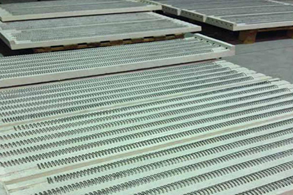 Products imported from Italy Semi-embedded resistors on iron-removed ceramic support